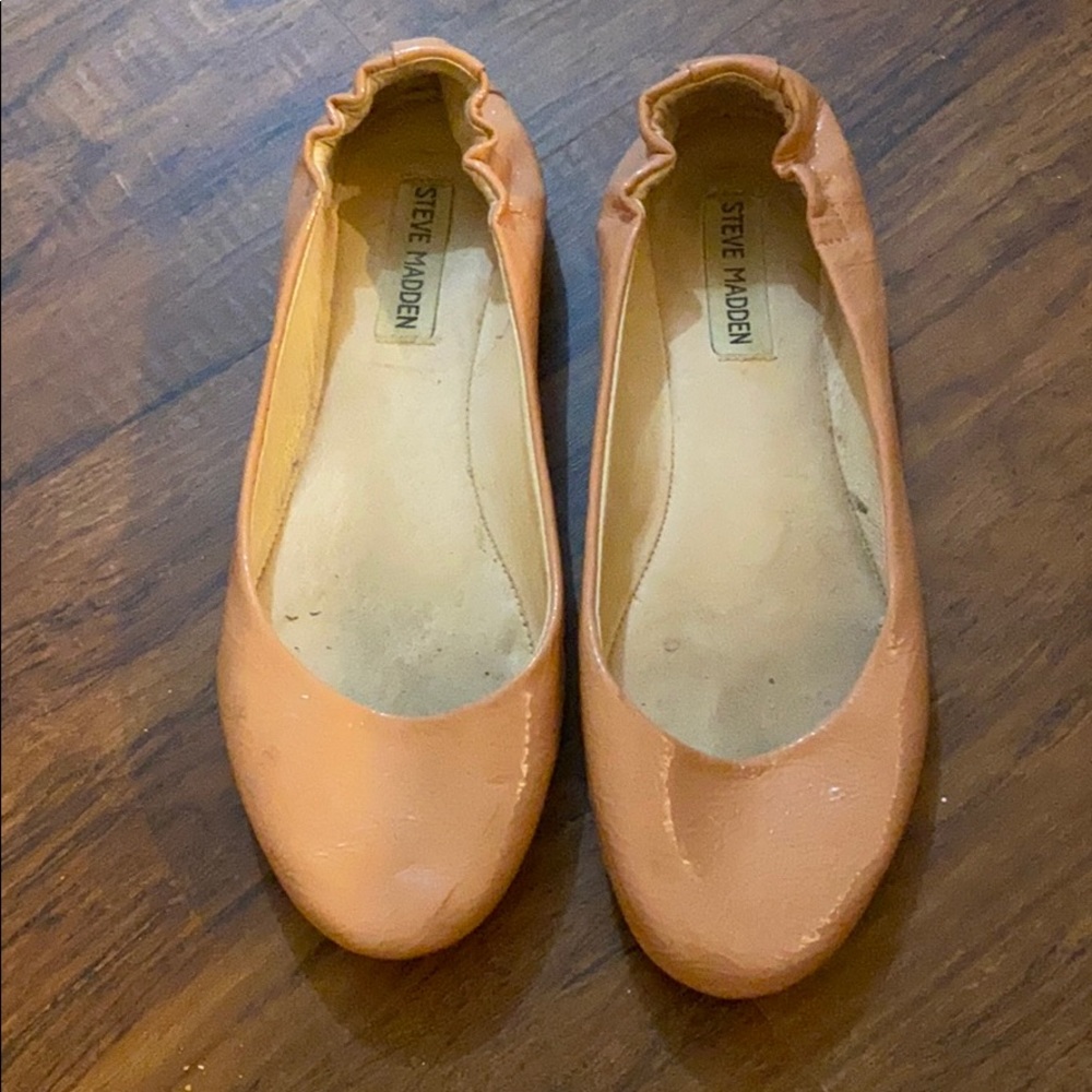 Blush flats